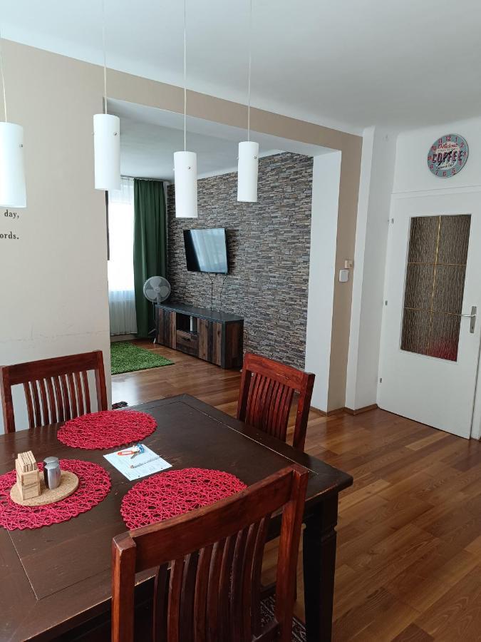 Moderne Und Schoene Wohnung غراتس المظهر الخارجي الصورة
